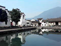 富阳国际旅行社.jpg