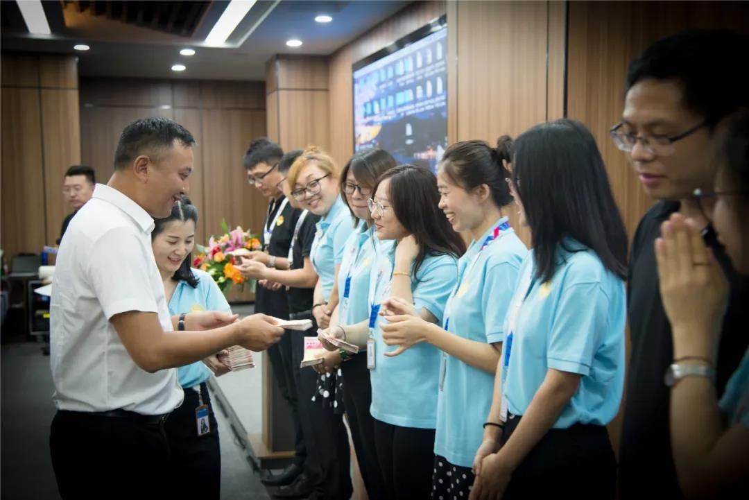 网站建设时要如何来挑选服务器